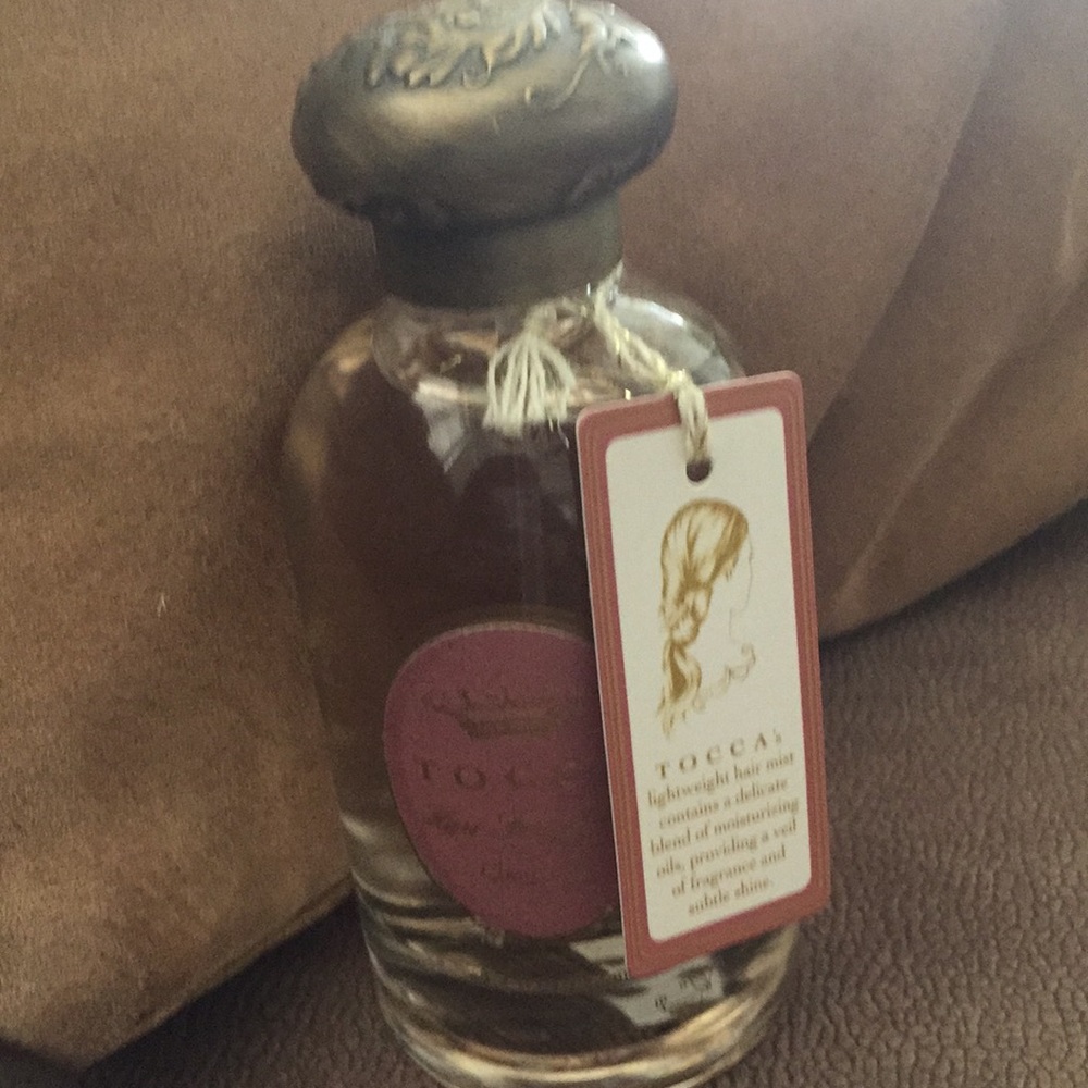 Tocca.  Hair Fragrance!  “Cleopatra”